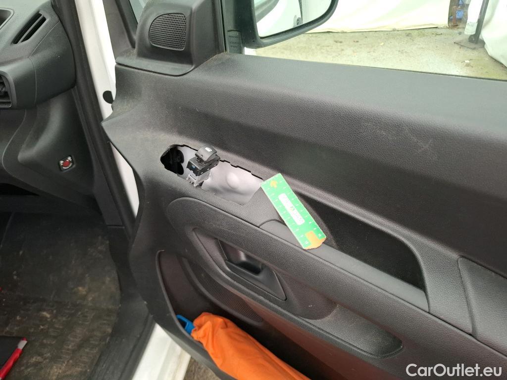  Citroen  Berlingo  Fourgon Worker M 1000 1.2 PureTech 130CV BVA8 E6d #19