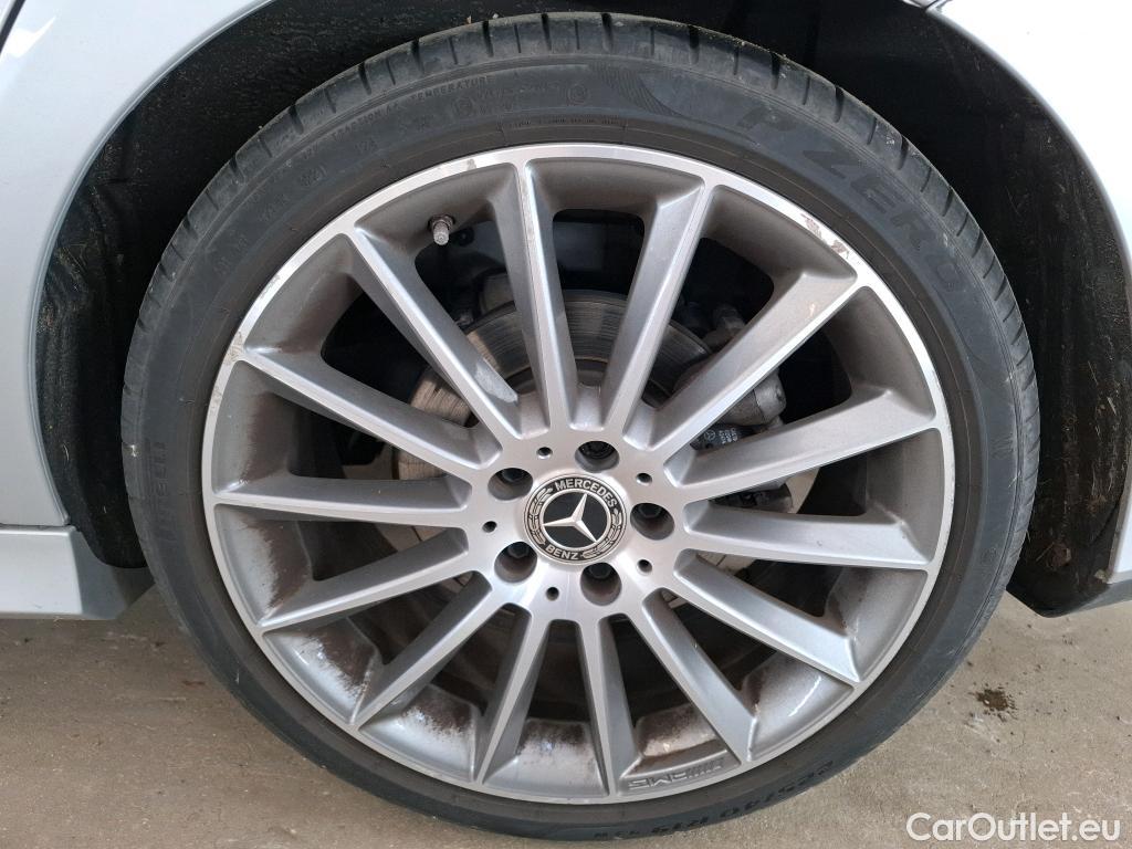  Mercedes  CLA-Klasse MERCEDES-BENZ CLA Coupe / 2019 / 4P / Coupé CLA 200 d AMG Line BA8 #70