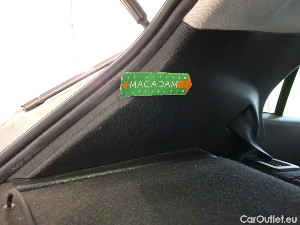  Peugeot  2008  Active Pack 1.2 PureTech 100CV BVM6 E6d #28