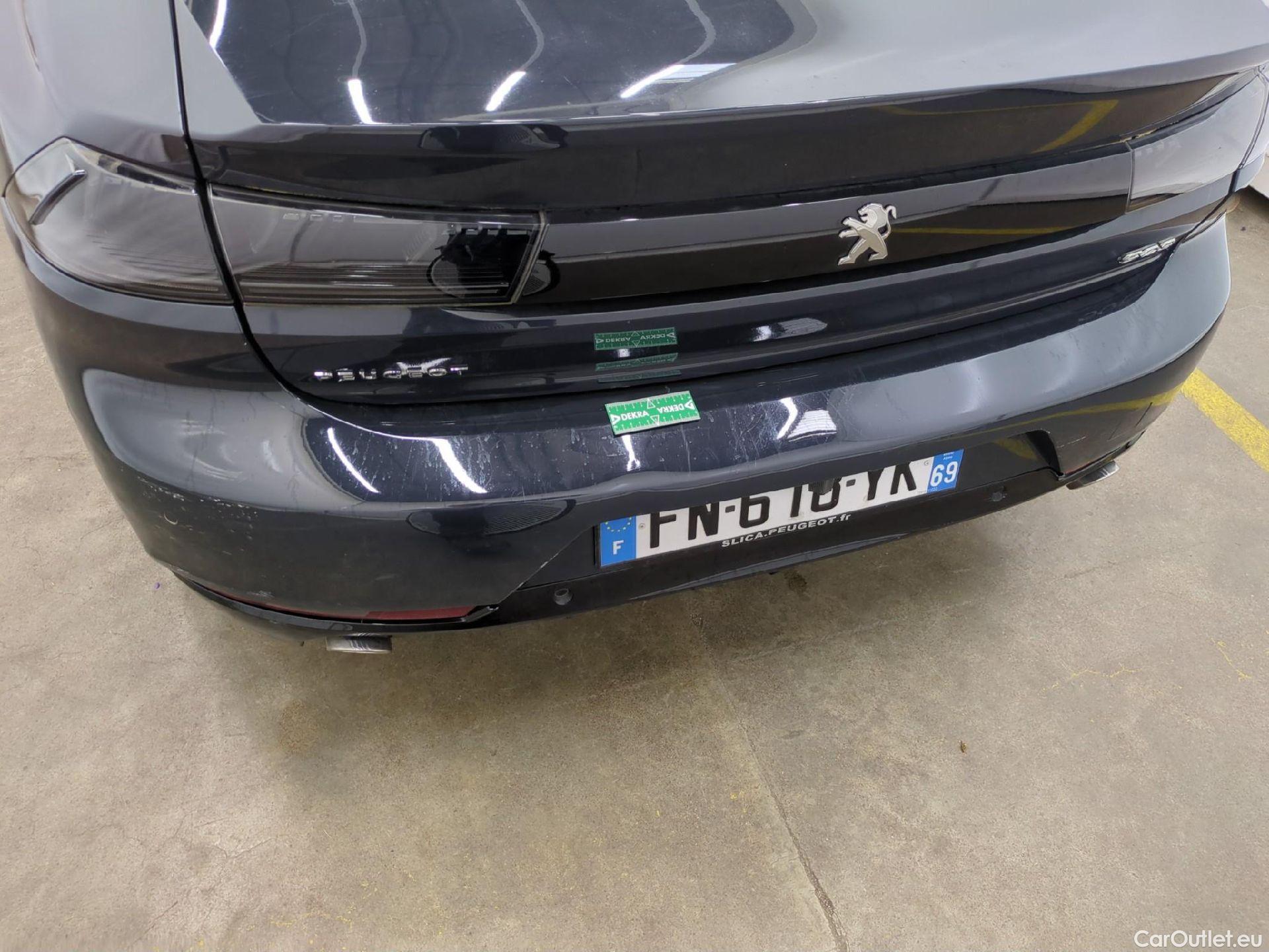  Peugeot  508 PEUGEOT  / 2018 / 5P / Berline HYBRID 225 E-EAT8 GT #84