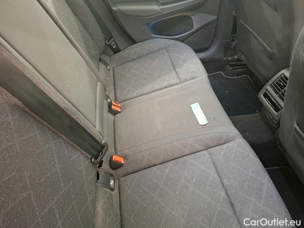  Volkswagen  Golf  VIII SW Life Plus 2.0 TDI 115CV BVM6 E6d #12