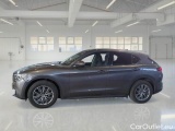  Alfa Romeo   STELVIO ALFA ROMEO / 2017 / 5P / SUV 2.2 TURBO DIESEL 190CV BUSINESS AT8 Q4 #8