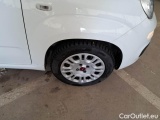 Fiat  Panda FIAT  / 2011 / 5P / BERLINA 1.2 69CV SeS E6D-TEMP EASY #17