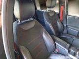  Mercedes  GLB MERCEDES-BENZ  / 2019 / 5P / SUV  MERCEDES-AMG 35 #13