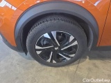  Peugeot  2008 PEUGEOT  / 2019 / 5P / CROSSOVER PURETECH 130 EAT8 ALLURE S/S AUT. #62