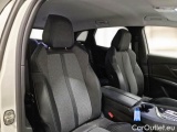  Peugeot  3008 PEUGEOT  / 2020 / 5P / SUV BLUEHDI 130 EAT8 SeS ALLURE #13