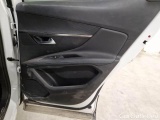 Peugeot  3008 PEUGEOT  / 2020 / 5P / SUV BLUEHDI 130 EAT8 SeS ALLURE #84