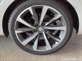  Seat  Leon SEAT  SPORTSTOURER / 2020 / 5P / STATION WAGON 2.0 TDI 110KW FR DSG 4DRIVE #20