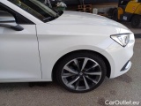  Seat  Leon SEAT  SPORTSTOURER / 2020 / 5P / STATION WAGON 2.0 TDI 110KW FR DSG 4DRIVE #42