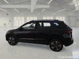  Skoda  Karoq SKODA  / 2022 / 5P / SUV 2.0 TDI 85KW EVO SCR EXECUTIVE DSG #8