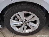  Volkswagen  Golf  VOLKSWAGEN / 2019 / 5P / BERLINA 2.0 TDI SCR 85KW LIFE DSG #20