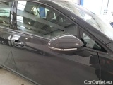  Volkswagen  Golf  VOLKSWAGEN / 2019 / 5P / BERLINA 2.0 TDI SCR 85KW LIFE DSG #71