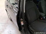  Volkswagen  Golf  VOLKSWAGEN / 2019 / 5P / BERLINA 2.0 TDI SCR 85KW LIFE DSG #86