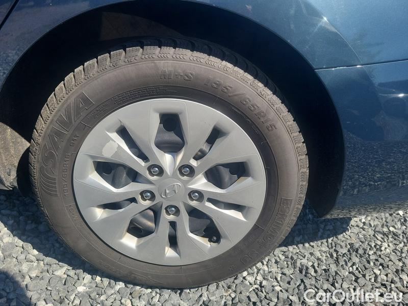  Hyundai  i30  (PD)(01.2017  ->)  kom. TGDI 120 Start Plus #9