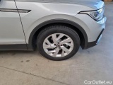  Volkswagen  Tiguan VOLKSWAGEN  / 2020 / 5P / SUV 1.5 TSI ACT ELEGANCE DSG #40