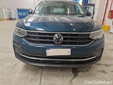 Volkswagen  Tiguan VOLKSWAGEN  / 2020 / 5P / SUV 2.0 TDI SCR 110KW LIFE DSG #26