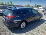 i30
