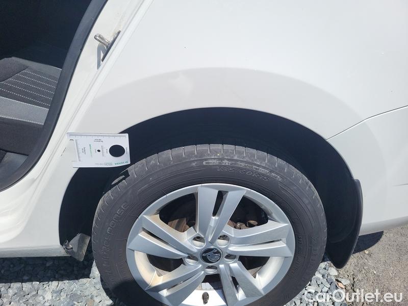  Skoda  Fabia  (PJ3) (2021)  Com.1.0TSI 70 Style #8
