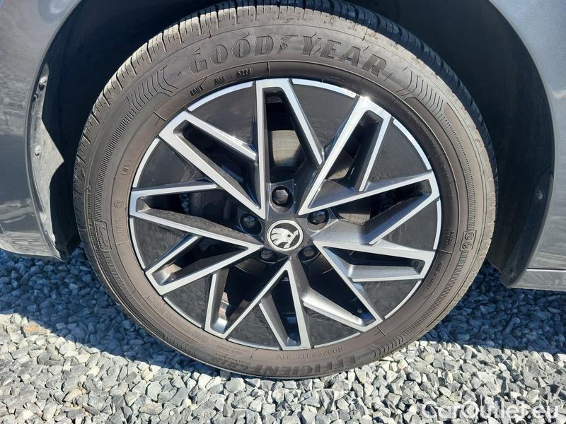  Skoda  Octavia  Combi (NX3)(2020) Oct.Combi 2.0TDI 110 Style #2