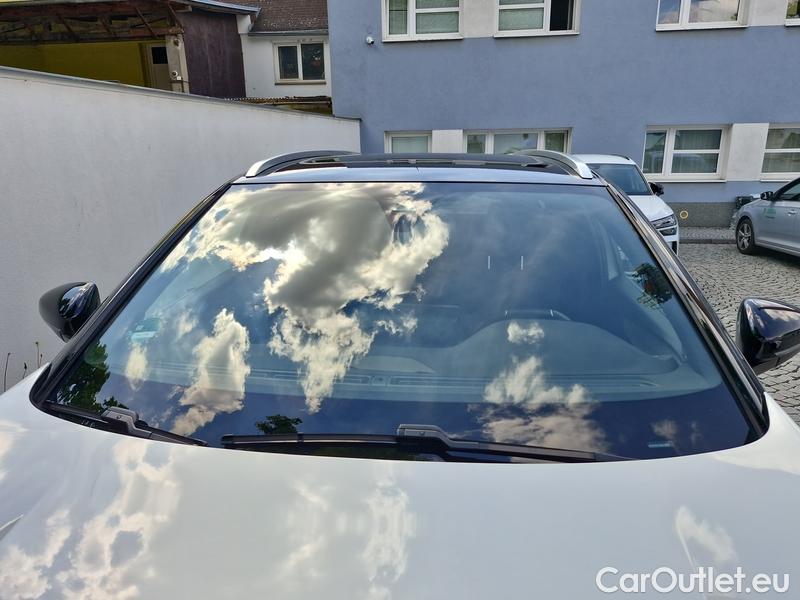  Peugeot  5008  (12.2016->)  1.6PT 180 GT AT 5d #1
