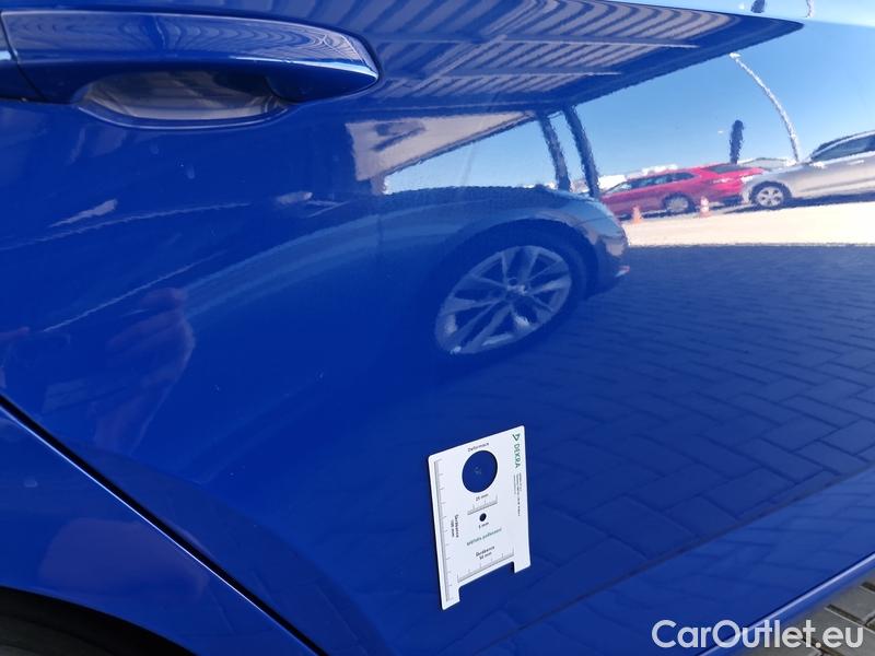  Skoda  Fabia  3 (2015)  1.0MPI 44 Ambition #17