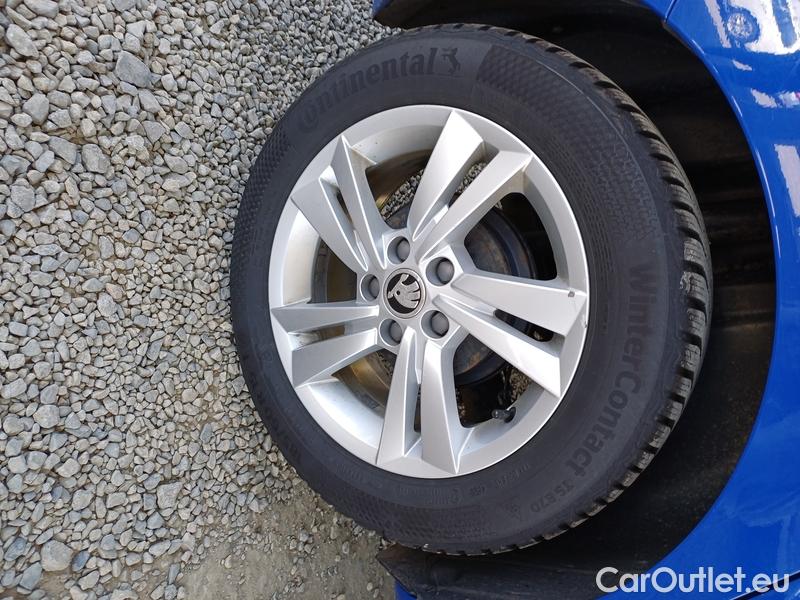  Skoda  Fabia  Combi (2015) Com.1.0TSI 70 Ambition 5d #16