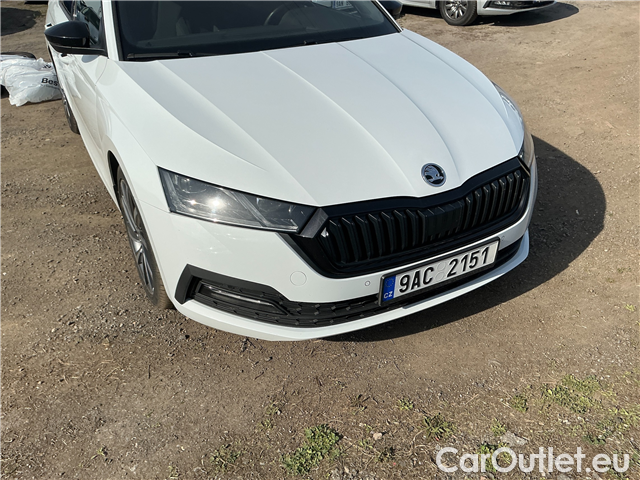  Skoda  Octavia  1.5TSI 110 Style 5d #1