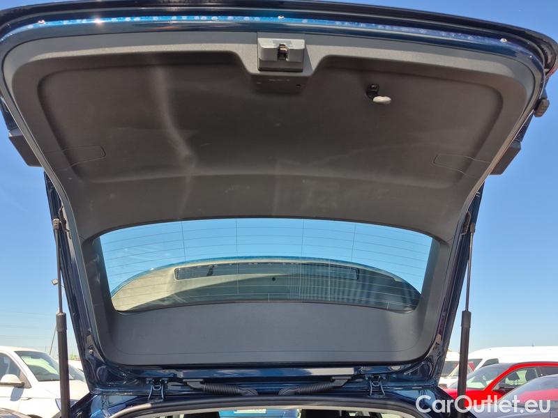  Skoda  Octavia  Combi (NX3)(2020) Oct.Combi 1.5TSI 110 Style Aut #18