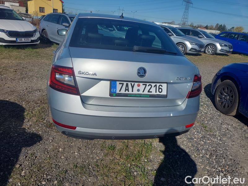  Skoda  Octavia  Lim.  (5E3)(03.2017->)  2.0TDI 110 L&K AT #4