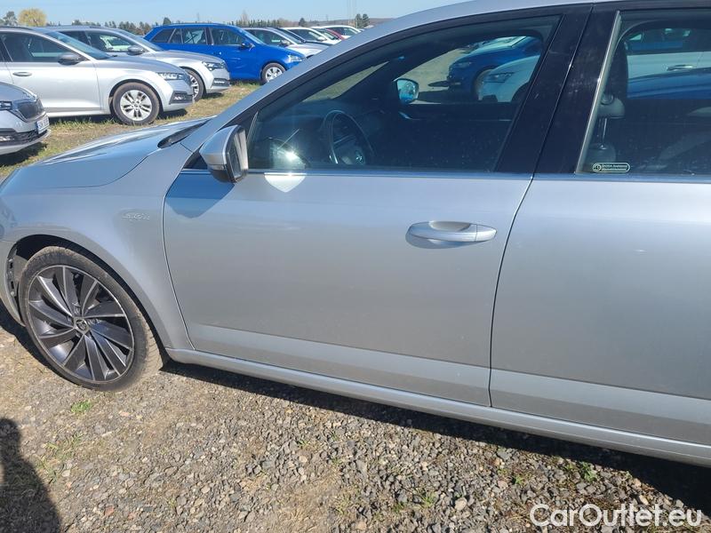  Skoda  Octavia  Lim.  (5E3)(03.2017->)  2.0TDI 110 L&K AT #6