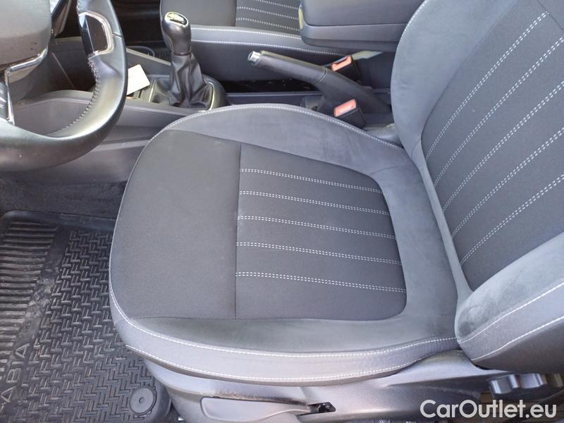  Skoda  Fabia  Combi (2015)  Com.1.0TSI 70 Style #8