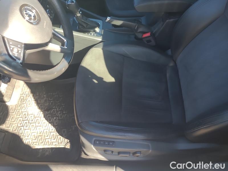  Skoda  Octavia  Lim.  (5E3)(03.2017->)  2.0TDI 110 L&K AT #9