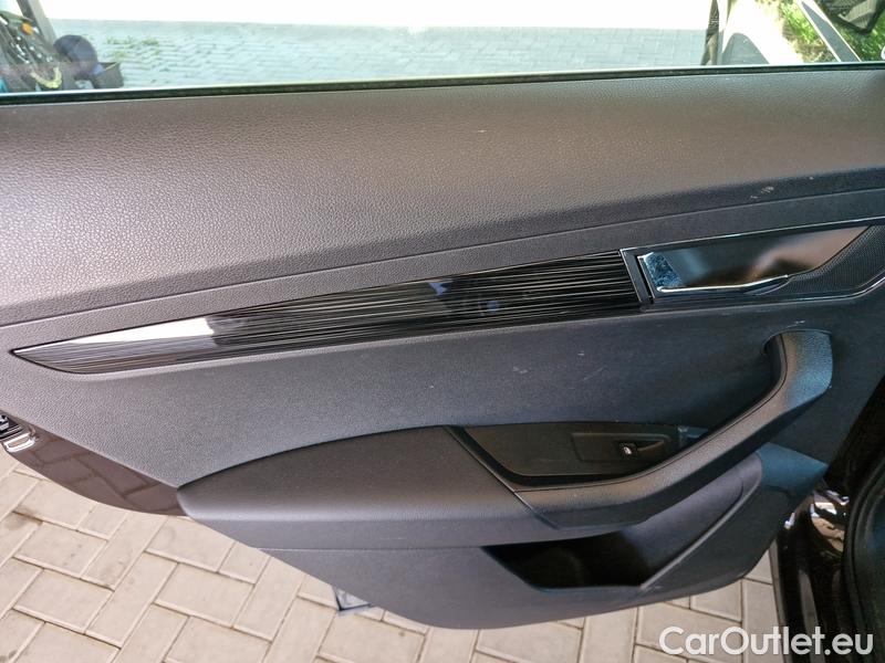  Skoda  Karoq  (NU)(2017->)  1.5TSI 110 ACT Style AT #6