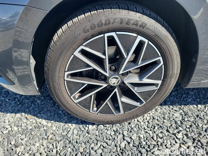  Skoda  Octavia  Combi (NX3)(2020) Oct.Combi 2.0TDI 110 Style #4