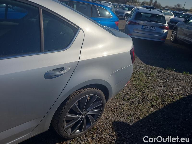  Skoda  Octavia  Lim.  (5E3)(03.2017->)  2.0TDI 110 L&K AT #15