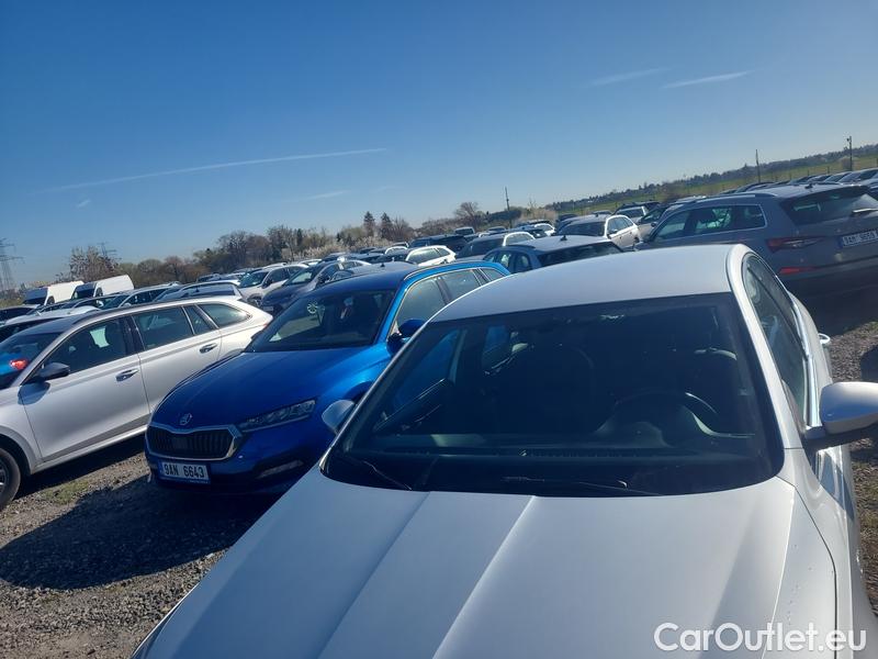  Skoda  Octavia  Lim.  (5E3)(03.2017->)  2.0TDI 110 L&K AT #1