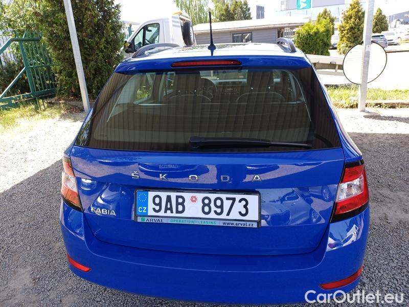  Skoda  Fabia  Combi (2015) Com.1.0TSI 70 Ambition 5d #24