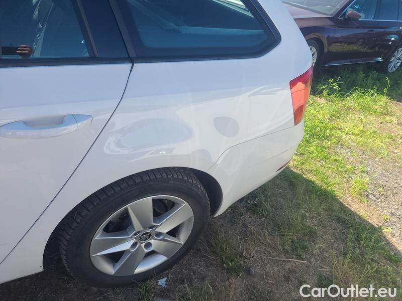  Skoda  Octavia  Combi  (5E5)(03.2017->) Co1.5TSI 110 Ambition #31