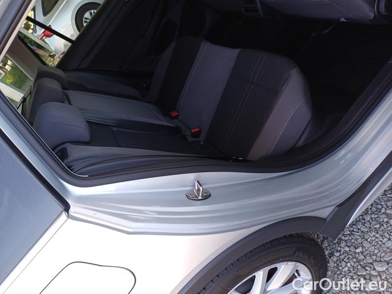  Volkswagen  Golf  VIII (CD1) (2019) Var.2.0TDI 147 ALL 4x4 AT #10