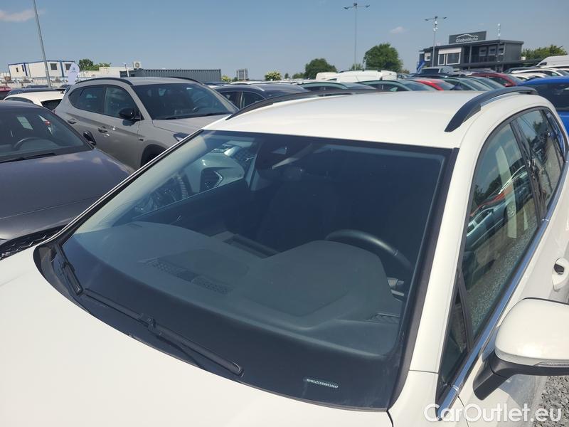  Volkswagen  Golf  VIII Variant (DB5) (2024) Var.2.0TDI 110 Style 5d #1