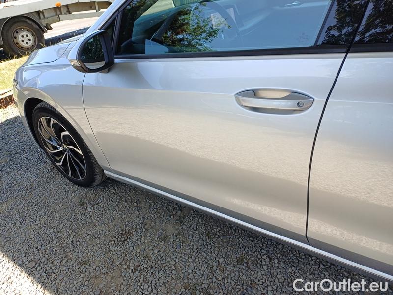 Volkswagen  Golf  VIII (CD1) (2019) Var 1.0TSI 81 Life #4