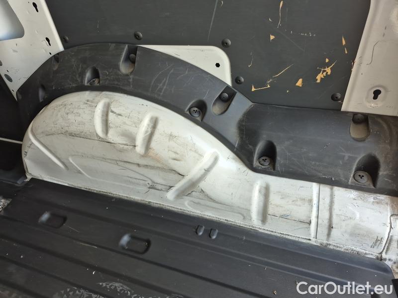  Volkswagen  Caddy  Cargo (SBA/SBH)(2020)  Maxi 2.0 TDI 75 4d #15