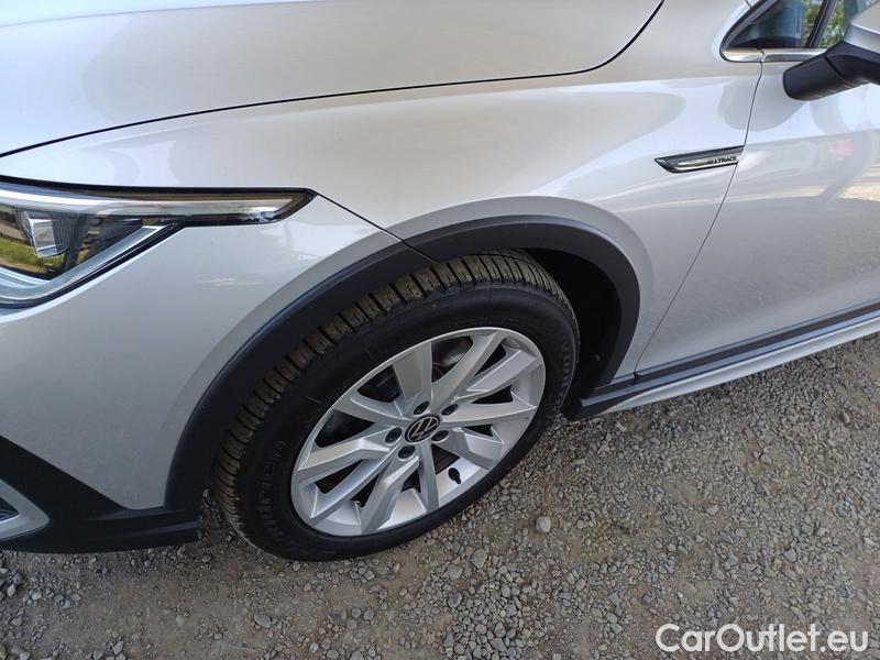  Volkswagen  Golf  VIII (CD1) (2019) Var.2.0TDI 147 ALL 4x4 AT #29
