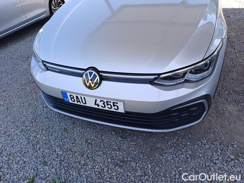  Volkswagen  Golf  VIII (CD1) (2019) Var.2.0TDI 147 ALL 4x4 AT #4