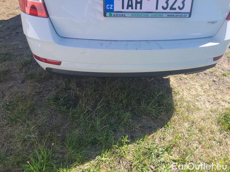  Skoda  Octavia  Combi  (5E5)(03.2017->) Co1.5TSI 110 Ambition #32