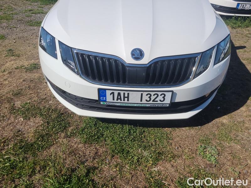  Skoda  Octavia  Combi  (5E5)(03.2017->) Co1.5TSI 110 Ambition #3