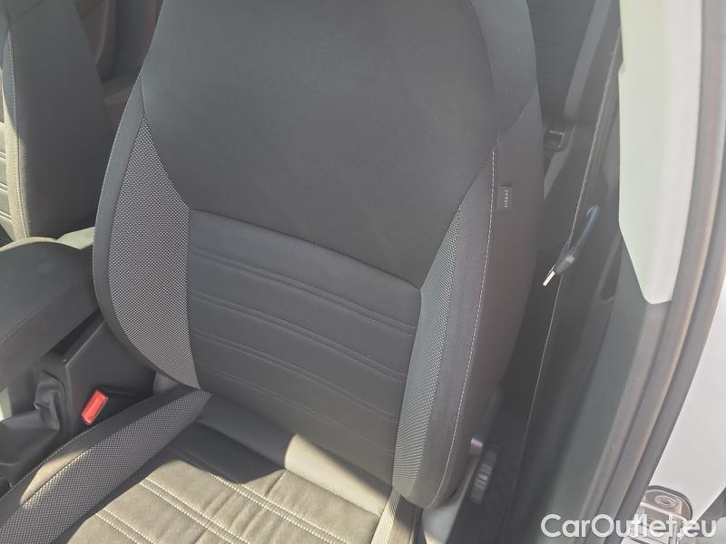  Skoda  Octavia  Combi  (5E5)(03.2017->) Co1.5TSI 110 Ambition #11