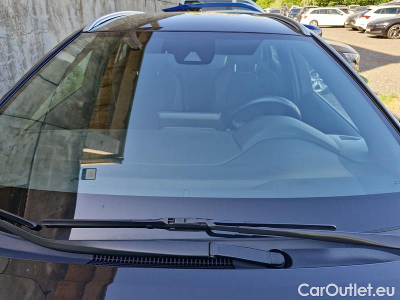  Toyota  Corolla  TouringSports (E21) (2019)  TS 2.0Hyb.Com.T.S.T.AT #1