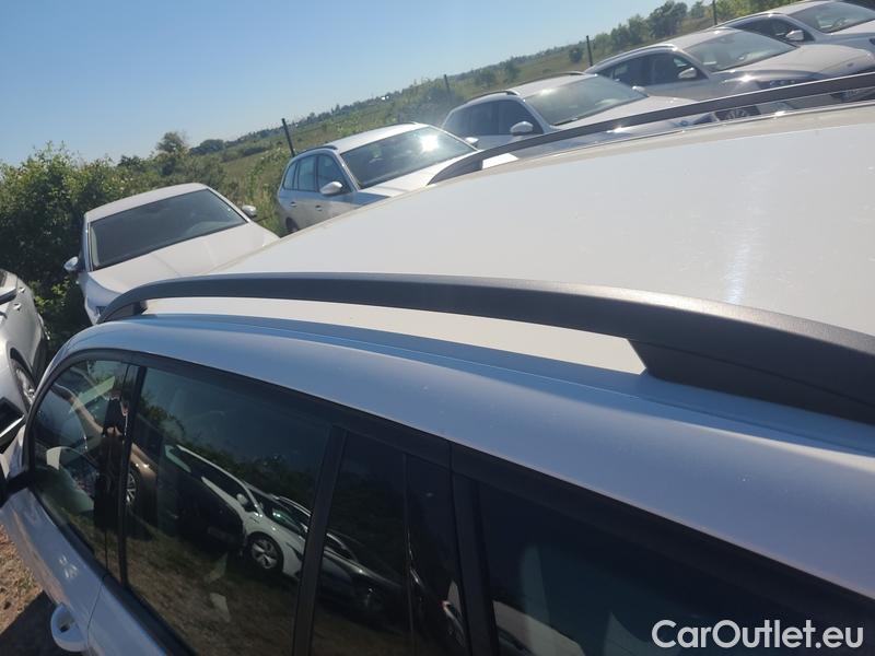  Skoda  Octavia  Combi  (5E5)(03.2017->) Co1.5TSI 110 Ambition #8