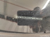  Volkswagen  Golf  VOLKSWAGEN VIII VARIANT DIESEL 2.0 SCR 110 TDi Life DSG 5d #17